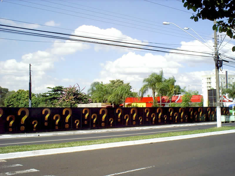 Tapume - Projeto Especial